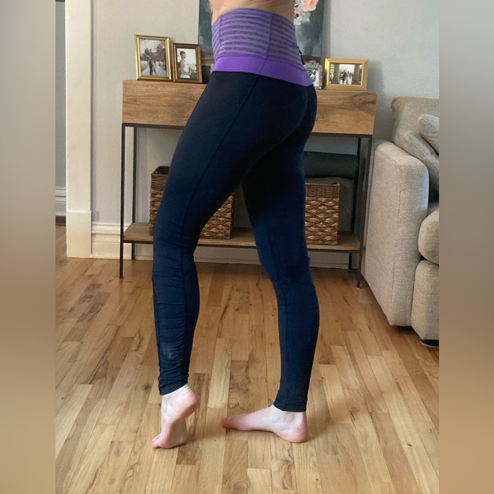 Lululemon tights size 4